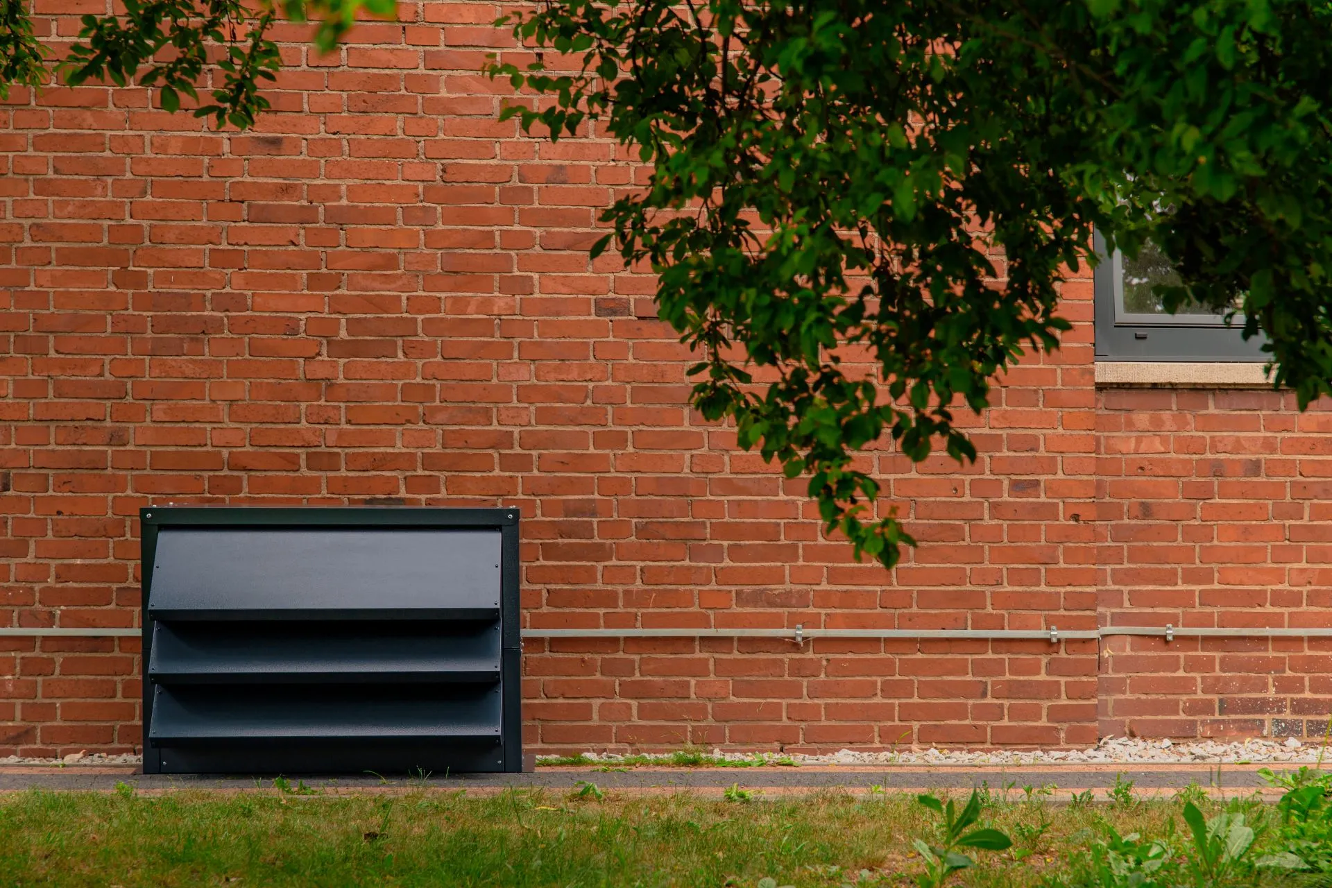 Fakten und Mythen über die Schalldämmung von Wärmepumpen und Klimaanlagen